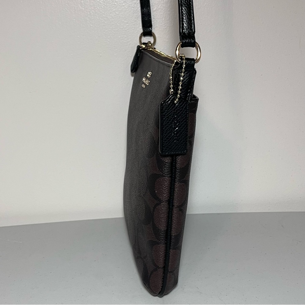 NWOT Coach North South Crossbody in Signature Brown/ Black - Picture 4 of 13